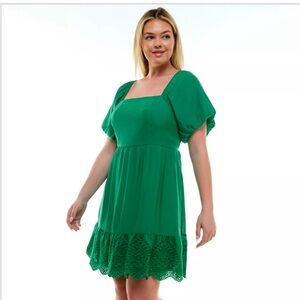 Plus size Green Square Neck Dress with tie in back size 2x